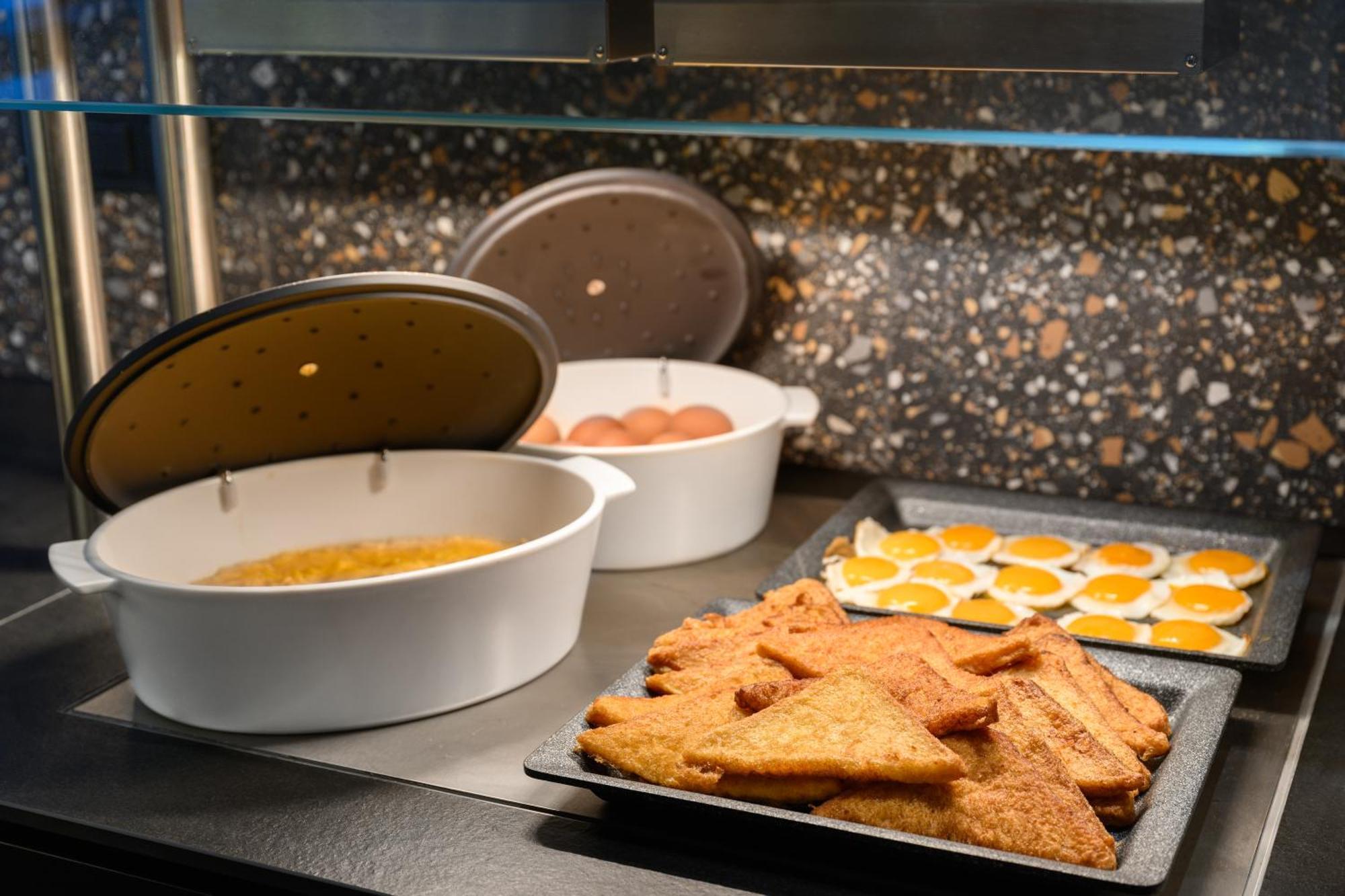 Hilton Garden Inn Debrecen City Center Zewnętrze zdjęcie