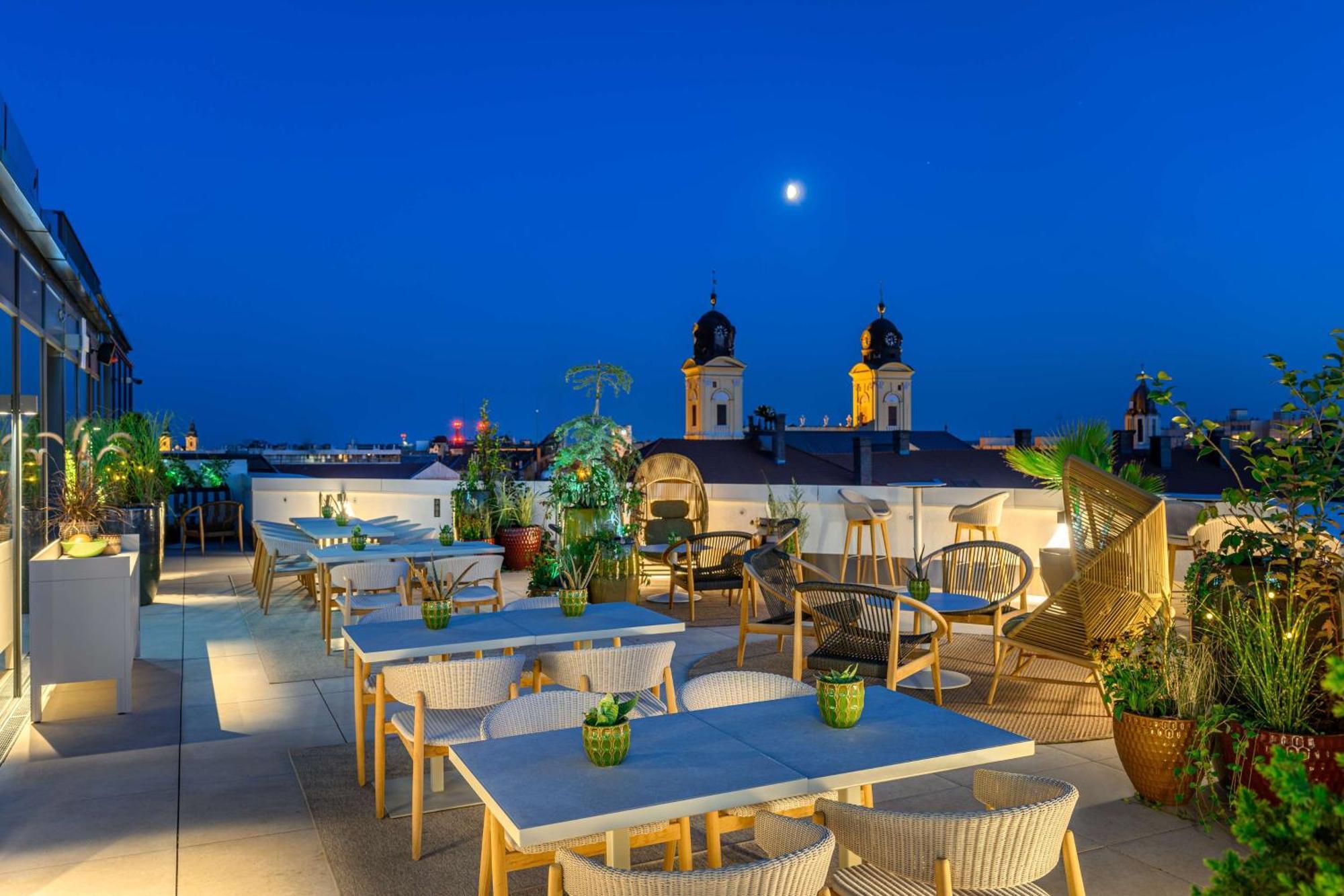 Hilton Garden Inn Debrecen City Center Zewnętrze zdjęcie